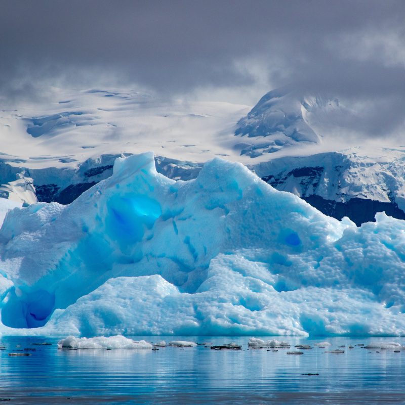 Icebergs Antarctica Polar Latitudes Icebergs Antarctica Polar Latitudes