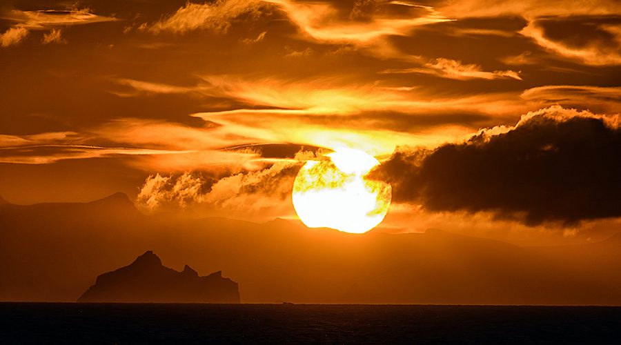 sunset-900x500